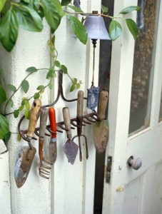 recycled-garden-tools