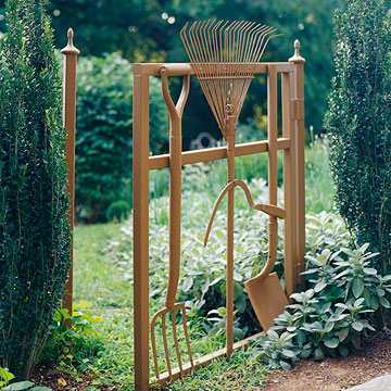 Garden tool gate