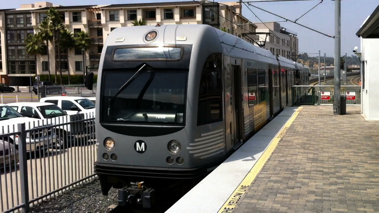 Video: Gold Line Train Arrives at Union Station
