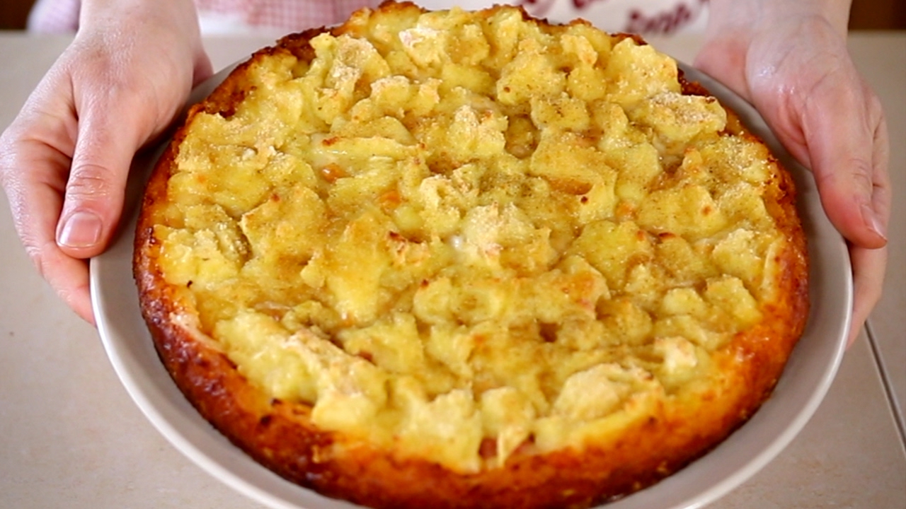 On YouTube: Sbriciolata di Patate e Salsiccia Ricetta Facile – Mashed Potato Cake Easy Recipe
