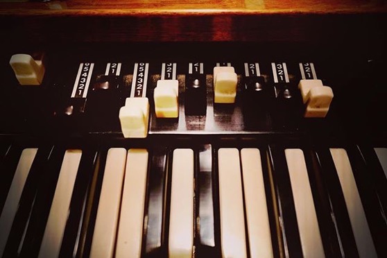 Hammond B3 Organ via My Instagram