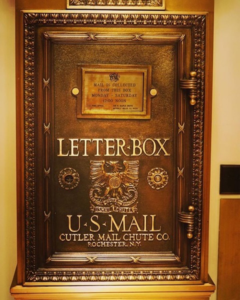 Send a letter! Send a postcard! Beverly Wilshire Hotel via Instagram