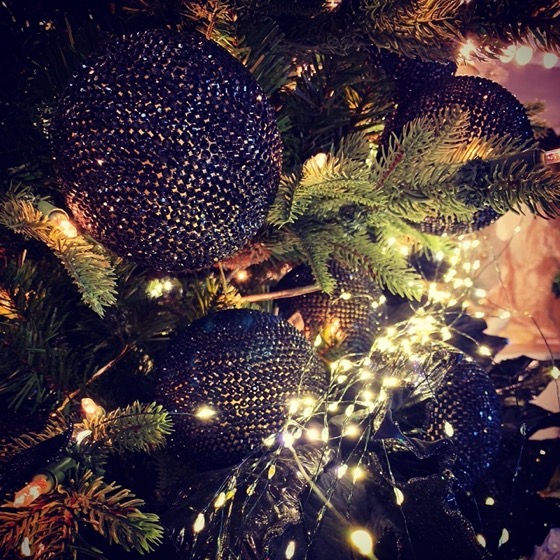 Christmas at Aldik Home 3 via Instagram