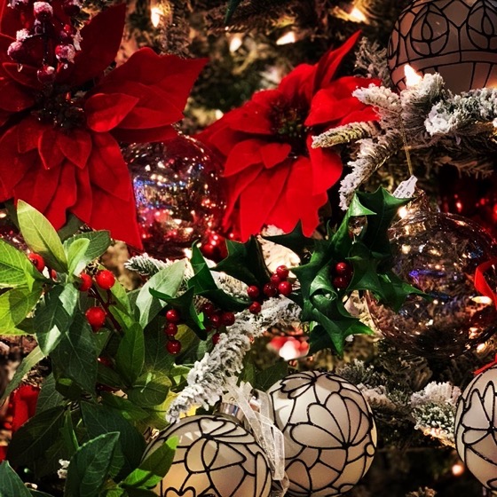 Christmas at Aldik Home 22 via Instagram