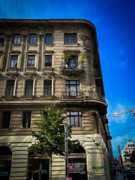 Vienna Architecture 4 via Instagram [Photography]