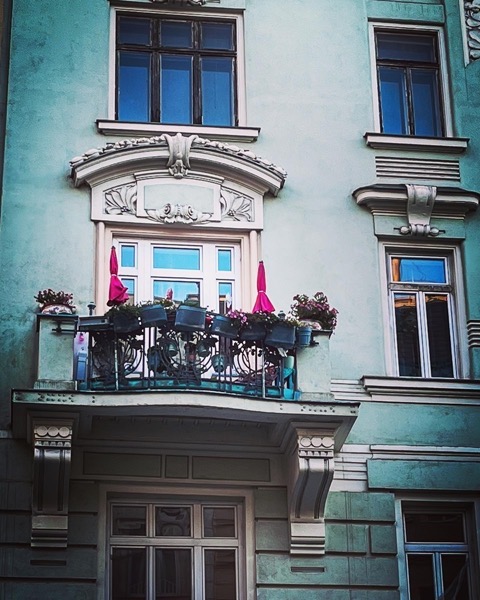 Vienna Scene 4 via Instagram [Photography] 