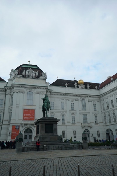 Vienna Art and Architecture 37,  Vienna, Austria  [Photography]