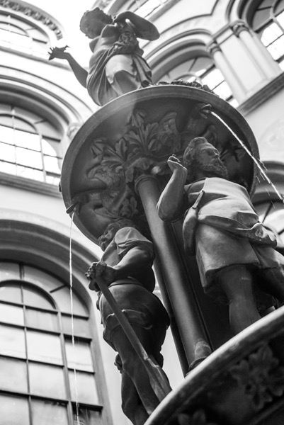 Fountain, Vienna Architecture 45, Vienna, Austria [Photography]