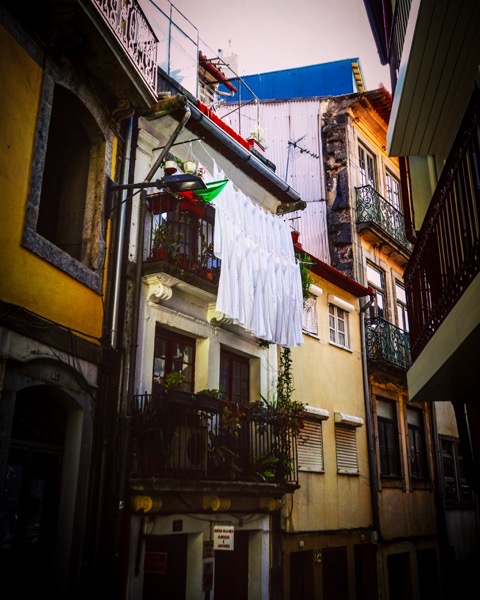 Street Scene, Porto, Portugal   [Photography]