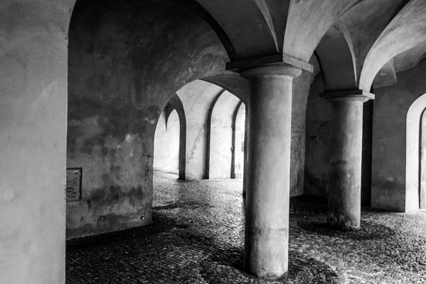 Under the arches, Architecture 10, Prague, Czechia