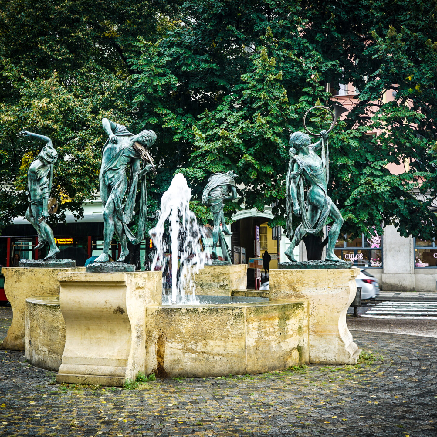 Musicians,Sadurski a fountain by Anna Chromy, Prague, Czechia [Photography]