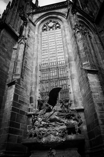 St. Vitus Cathedral, Prague Architecture 28, Prague, Czechia (2 photos) [Photography]