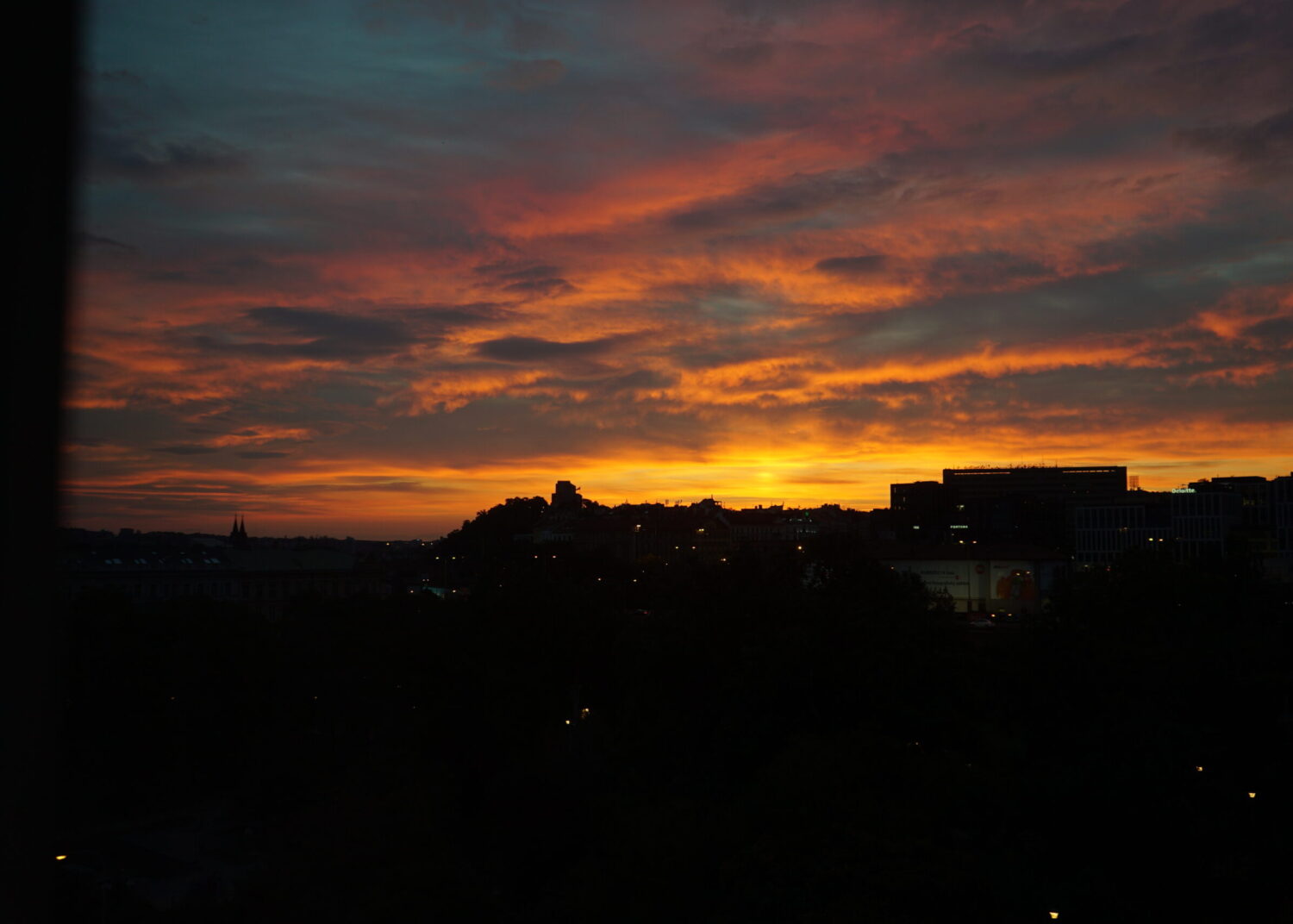 Photo: Sunset at Kaka’ako Waterfront Park