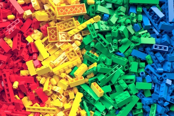 You Can Download Instructions for Over 6,800 Lego Sets For Free at the Internet Archive via My Modern Met [Shared]