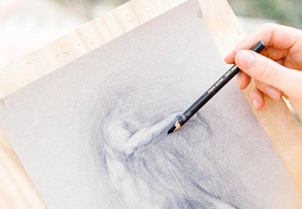 Top 20 quick drawing tips to make you a better artist via Gathered [Shared]