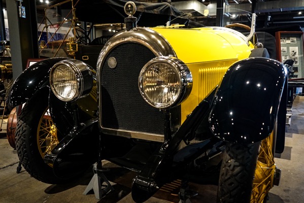 1923 Kissel Speedster(Gold Bug) once owned by Amelia Earhart, Forney Museum of Transportation, Denver, Colorado  [Photography]