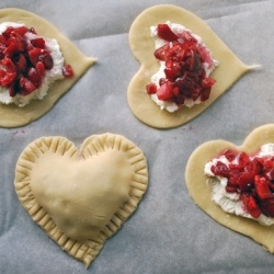 Valentine’s Day #6: Sweet Heart Cherry Pies