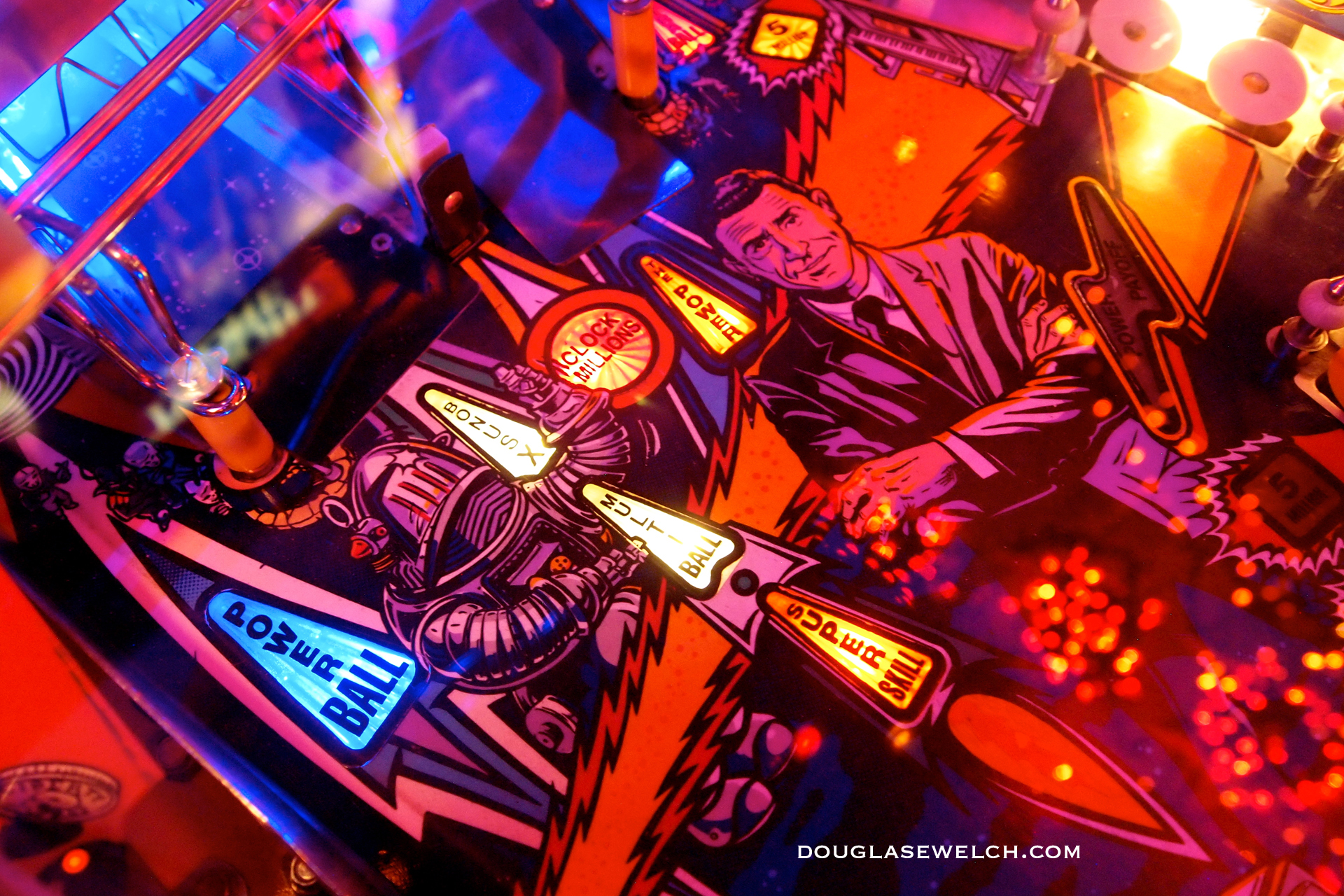 Free Pinball desktop, Tablet and Smartphone Wallpaper for March 2013
