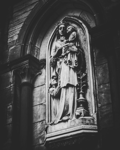 Church Sculpture, York, UK [Photo]