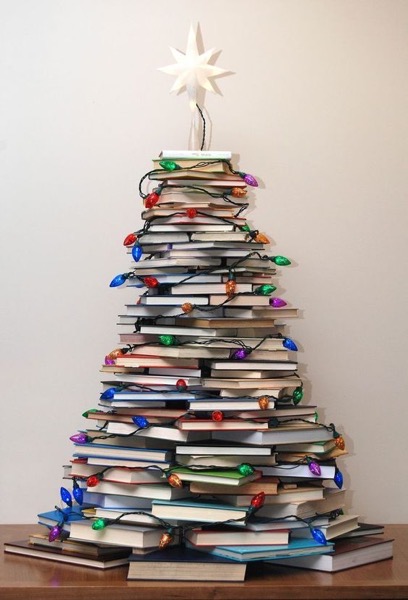 Christmas 2020 – 8 in a series – How to Make a Christmas Tree with Books