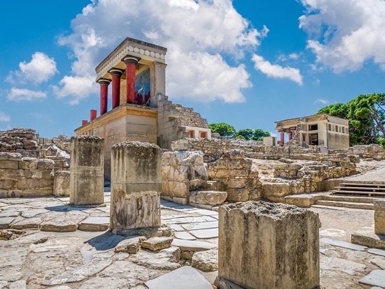 This Ancient Palace on the Island of Crete Has the Oldest Throne Room in Europe via My Modern Met [Shared]